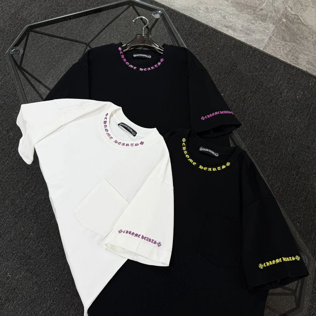 P170 Chrome Hearts Chrome Hearts 25 high version. The fabric is made of 300 grams of high-density pure cotton. It does not deform or shrink. It has three complete labels. It is the same style for men and women. Technology: thick silicone printing. Color: three colors. SIZE: S-XL.